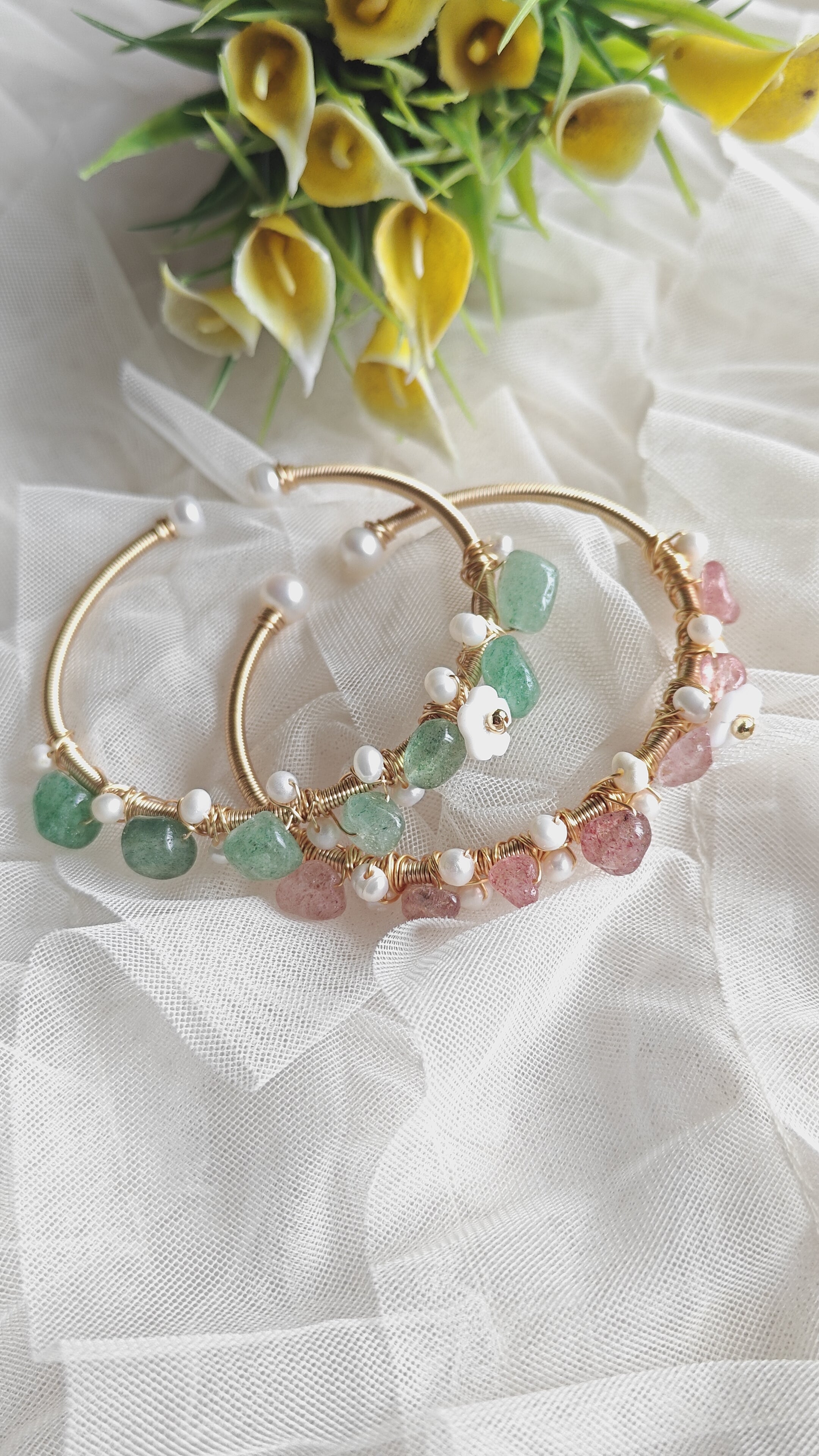 Pearl & stone bracelet