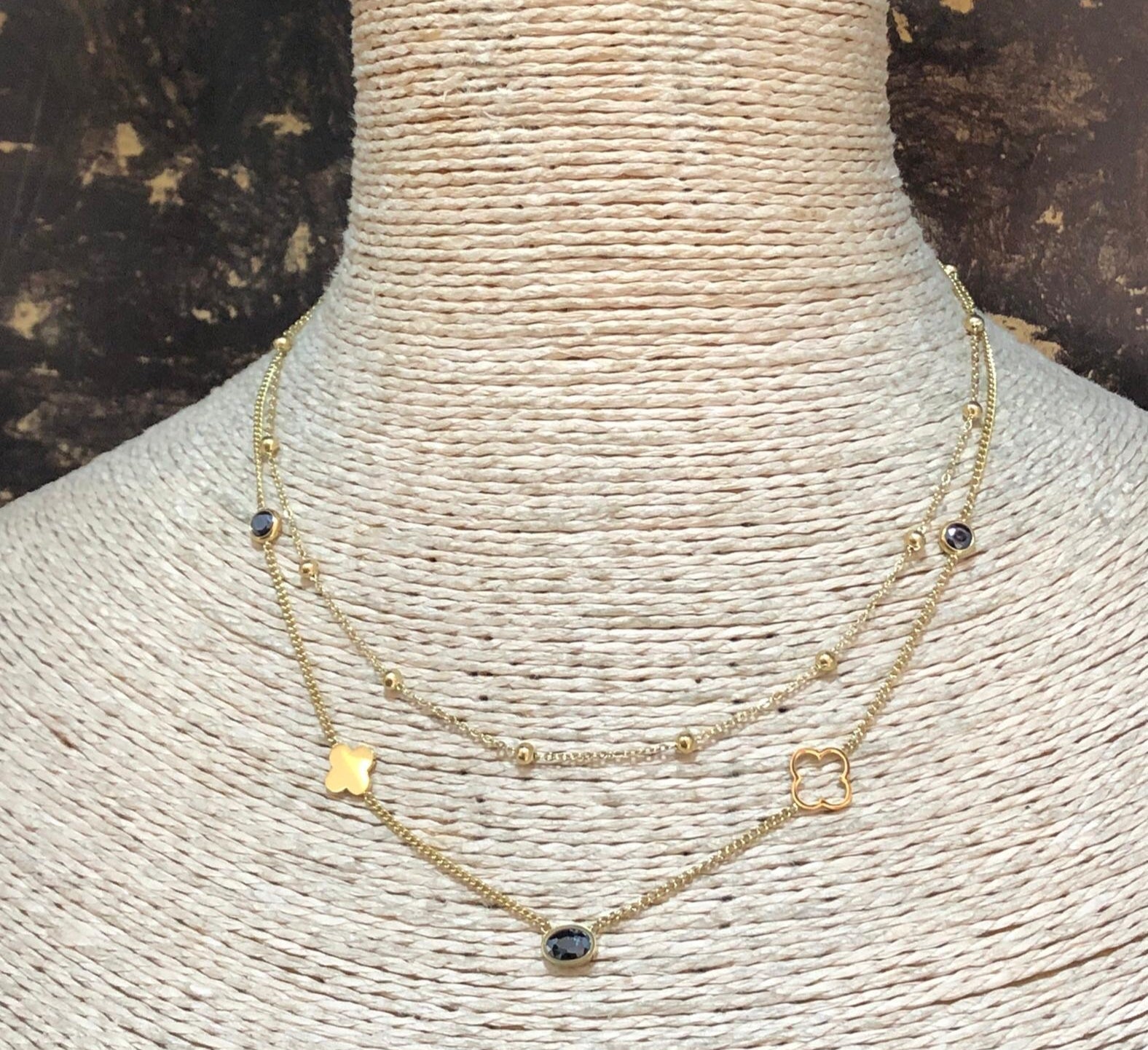 Dual-Layer Clover & Onyx Necklace (Black)