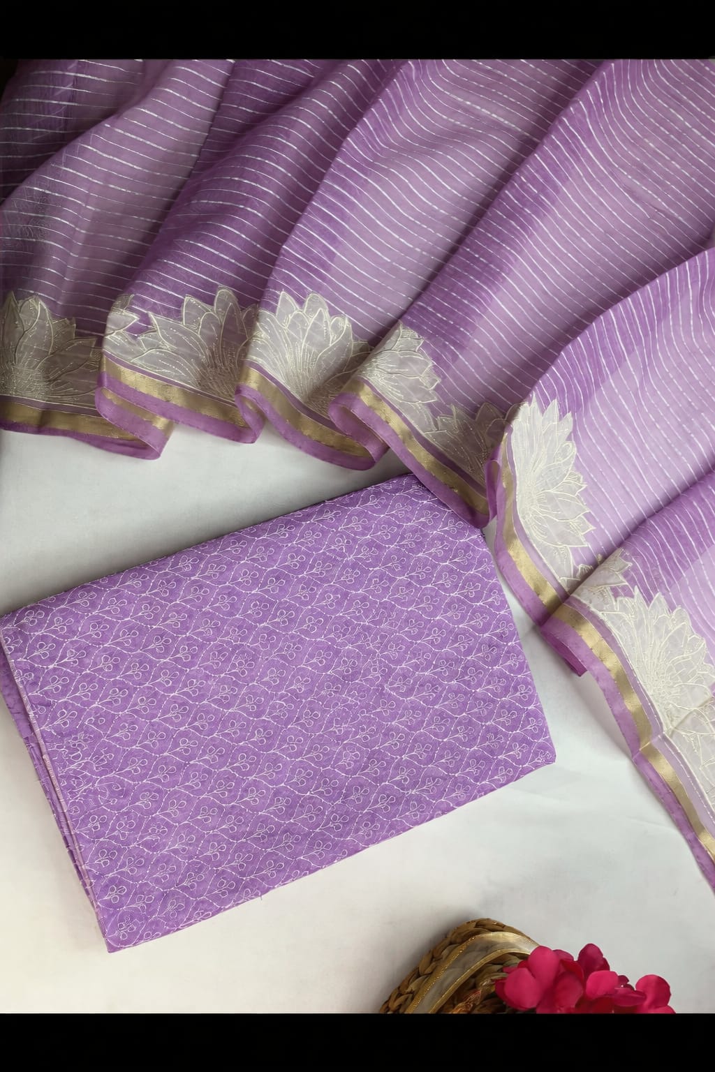 Mul cotton suit piece.